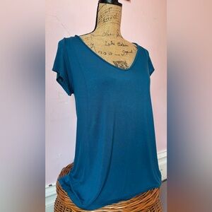 Deletta Deep Blue V-Neck Short Sleeve Top